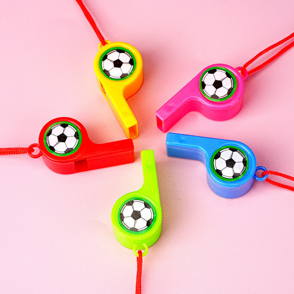 5 Sifflets de football avec corde