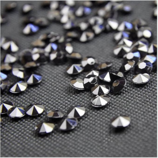 Diamants acrylique Noir 6mm