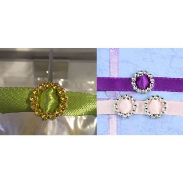 Boucle passe ruban ronde 2 couleurs au choix (sachet de 100) Boucle passe ruban ronde 2 couleurs au choix (sachet de 100)