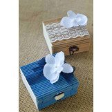 Fleuron d\'orchidée blanche sur tige X12